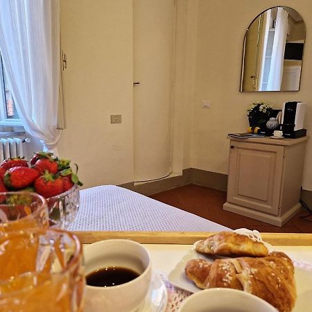 Hotel Palazzo Rosselmini Pisa Esterno foto